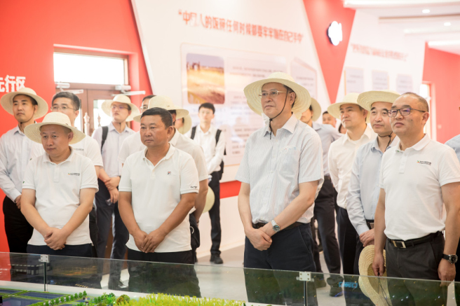 李凡榮赴寧夏調研并拜會(huì )寧夏自治區黨政主要領(lǐng)導