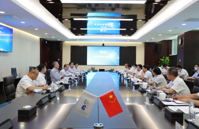 李凡榮會(huì )見(jiàn)滄州市委書(shū)記康彥民
